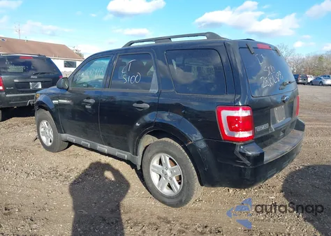 2012 Ford Escape Xlt z USA, uszkodzony, nr VIN 1FMCU0D70CKB71876